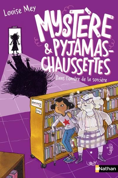 Emprunter Mystère & pyjamas-chaussettes Tome 4 : Dans l'ombre de la sorcière livre