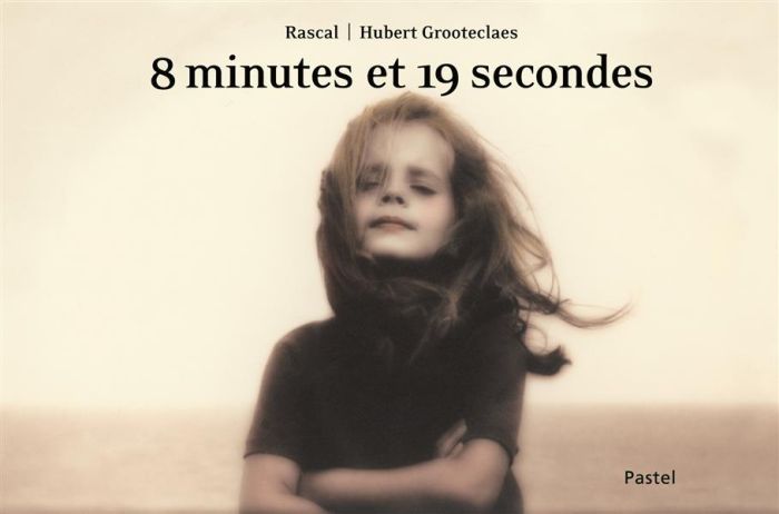 Emprunter 8 minutes et 19 secondes livre